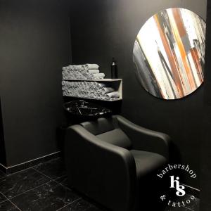 Фотография His barbershop & tattoo 1